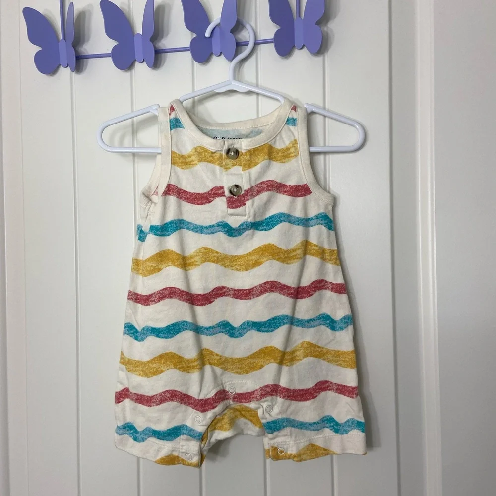 NWOT Old Navy baby squiggly line‎ striped sleeveless jumper onesie outfit 3-6 mo